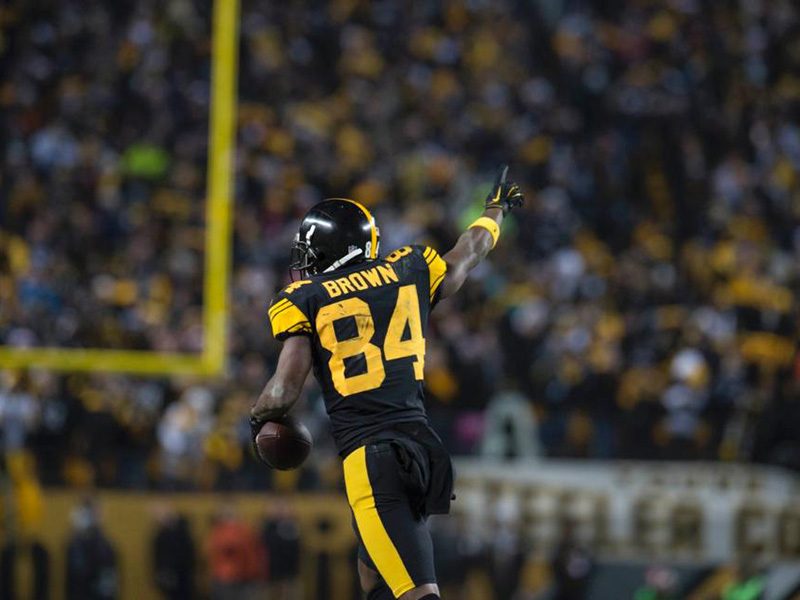 Steelers make Antonio Brown highest-paid WR in NFL