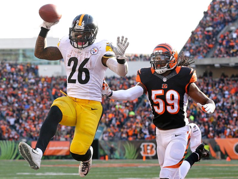 Le’Veon Bell continues superhuman December football