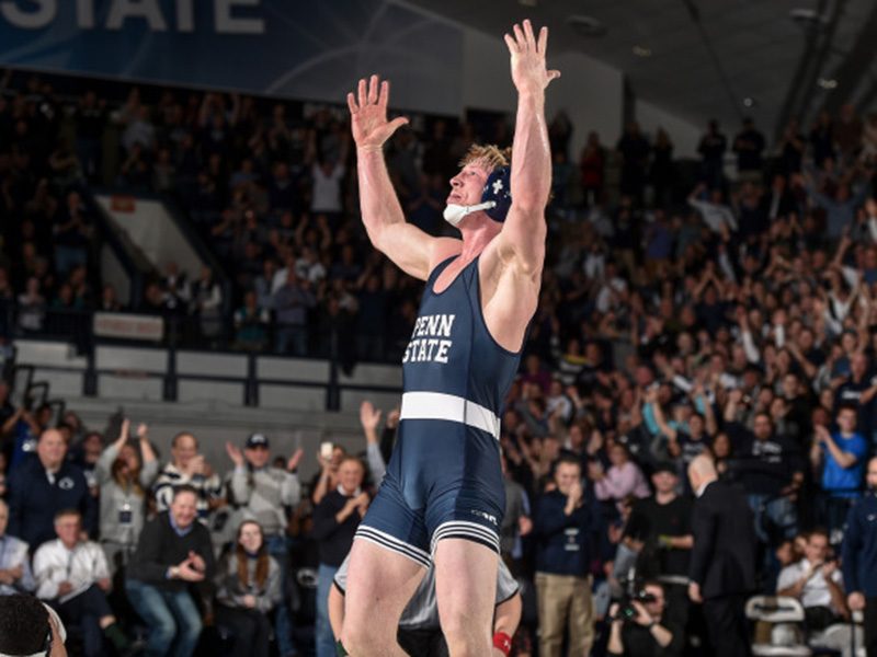 Nittany Lions have banner weekend on both mat and ice