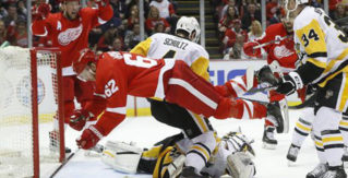 Penguins blow two-goal lead to for third-straight loss