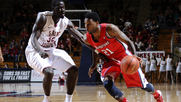 Duquesne Falls Prey to Hawks, 74-66