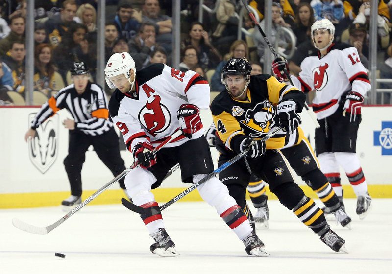 Fans get early Christmas present with Penguins’ win over Devils