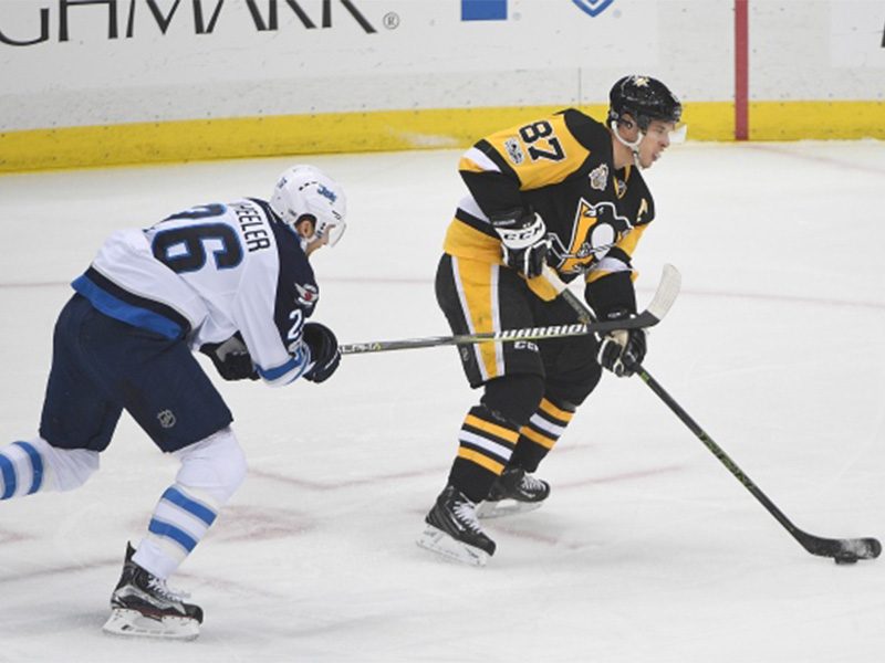 Sidney Crosby gets 1000th career point, scores game-winner in OT